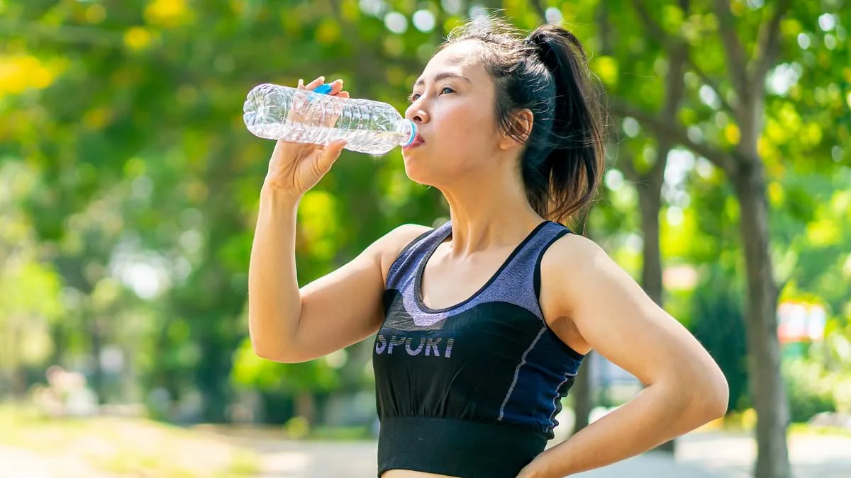 Kimchi's Bacterium May Offer Biological Solution to Nanoplastics Crisis