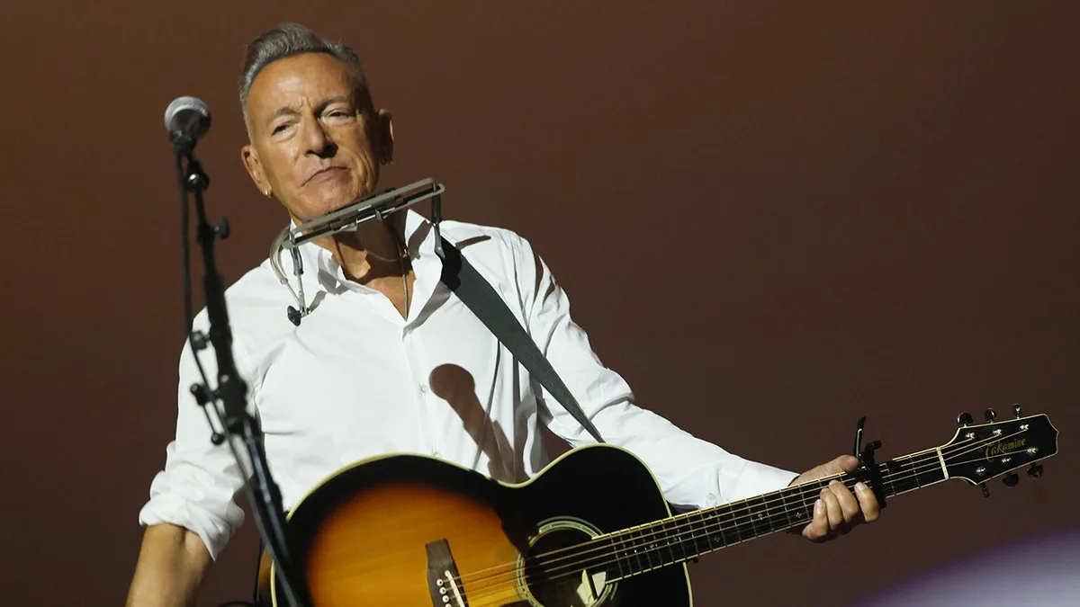 Bruce Springsteen's Controversial Political Speeches Spark Outcry During Concert