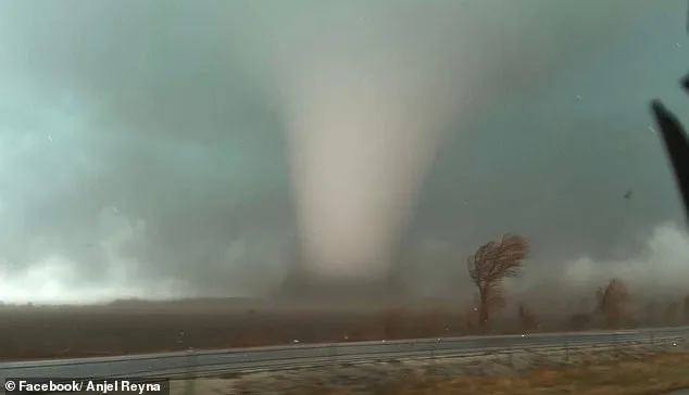 Dire Warning as Tornado Alley Shifts Eastward, Threatening Eight States with Severe Weather