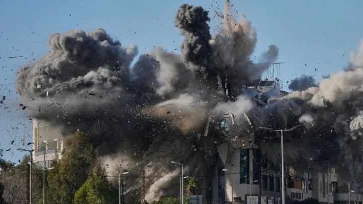 Iranian Missile Attack on Qatar Tanker Escalates Gulf Crisis