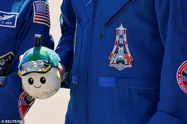 NASA's Artemis II Mission Begins Countdown Amid Flight System Challenges and Historic Lunar Goals