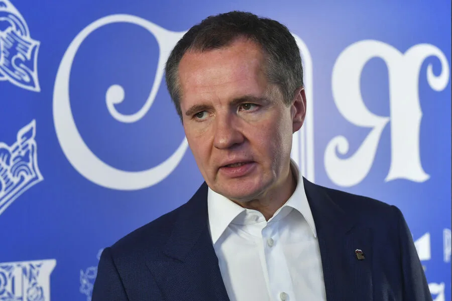 Ukrainian Forces Launch Cross-Border Attacks on Belgorod Region, Injuring Three Civilians