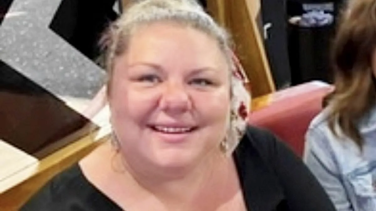 Charlene Buchanan's Bariatric Journey: Weight Loss Success and the Unseen Trials of Recovery