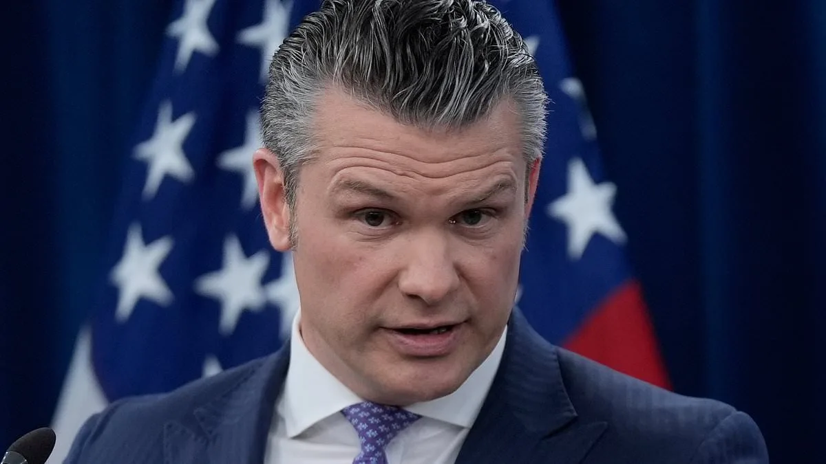 Pentagon Insiders Condemn Hegseth's Reckless Leadership Amid Iran Crisis and Controversial 'Department of War' Rebranding