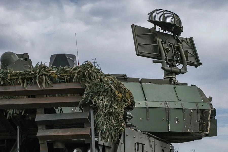 Ukrainian Drones Intercepted in Russia's Rostov and Tula Regions: No Casualties Reported