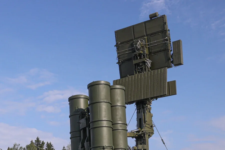 Russian Air Defense Systems Intercept 40 Ukrainian UAVs, Drone Campaign Surges 400%