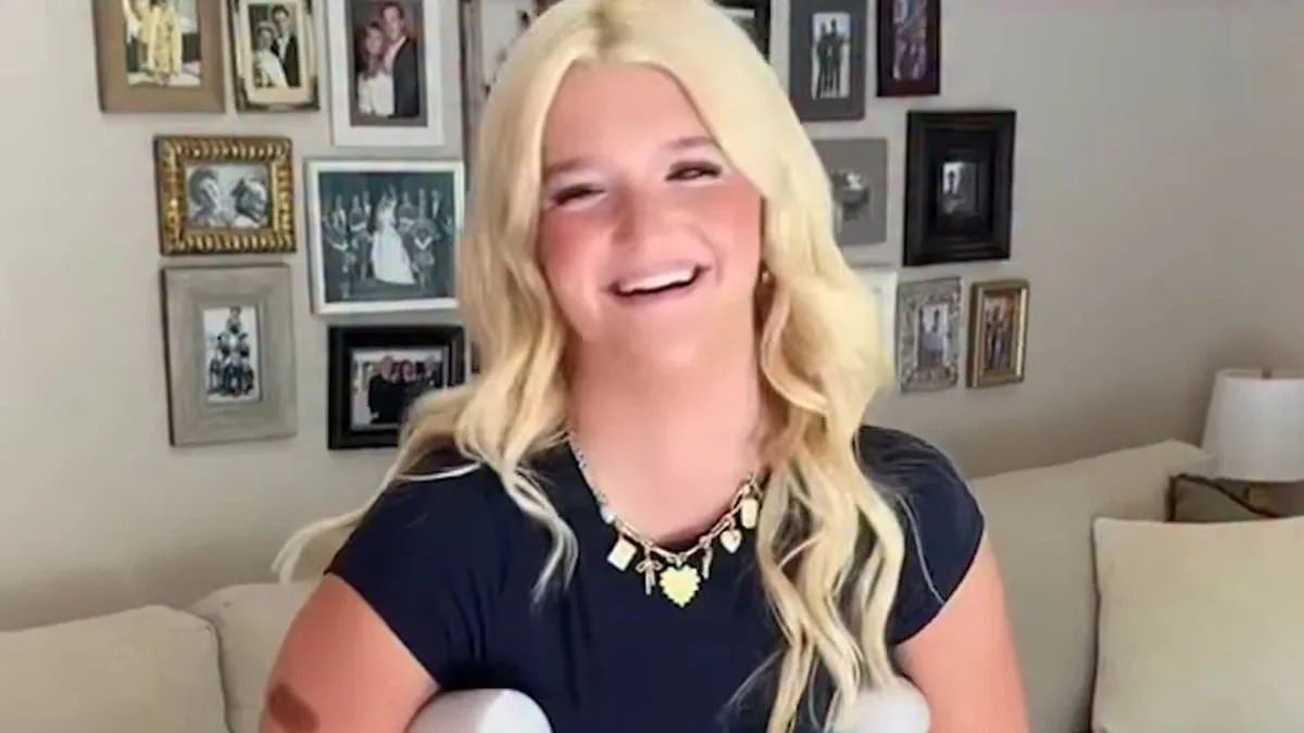 14-Year-Old California Girl Bitten by Rattlesnake During Bike Ride; Officials Warn of Rising Snake Encounters in Region