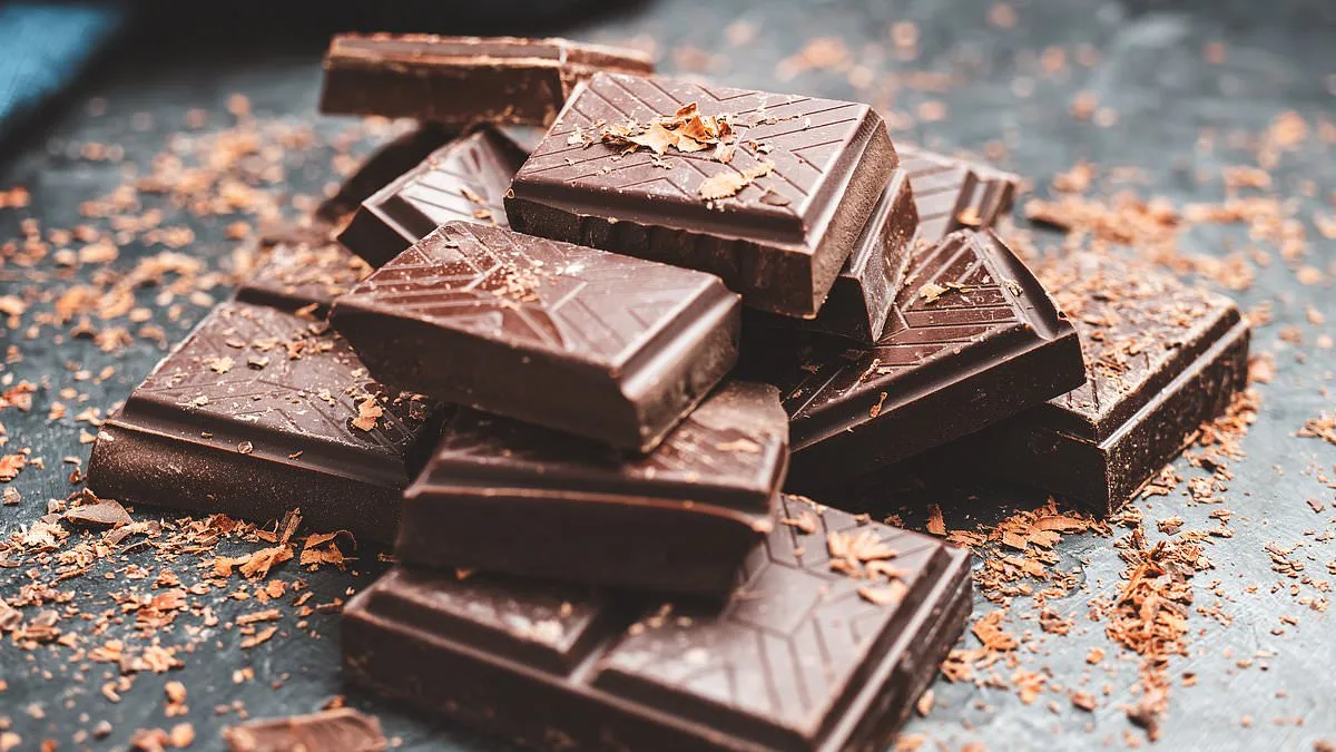 Is Dark Chocolate the Healthiest Indulgence? Science Weighs In