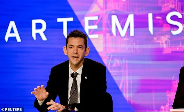 Trump's Historic Call to Artemis II Crew Highlights Lunar Milestone and Mars Ambitions