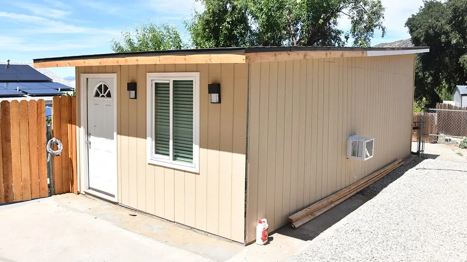 US Targets Iranian Regime Relatives as Green Cards Revoked, Highlighting Lifestyle Contrast