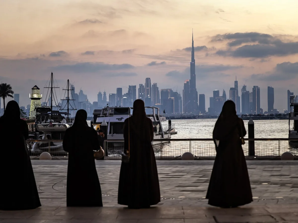 Ceasefire Brings Temporary Relief to Tense Strait of Hormuz as Gulf States Worry About Future Stability