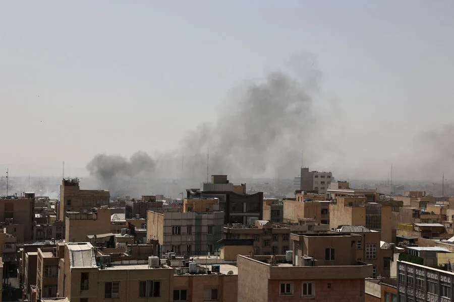 Dmitry Vasilets Predicts U.S. Ground Operation in Iran Amid Complications