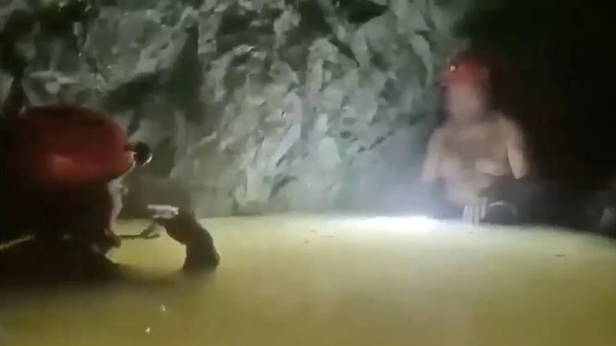 Mexican Miner Rescued After 300-Hour Battle in Collapsed Gold Mine