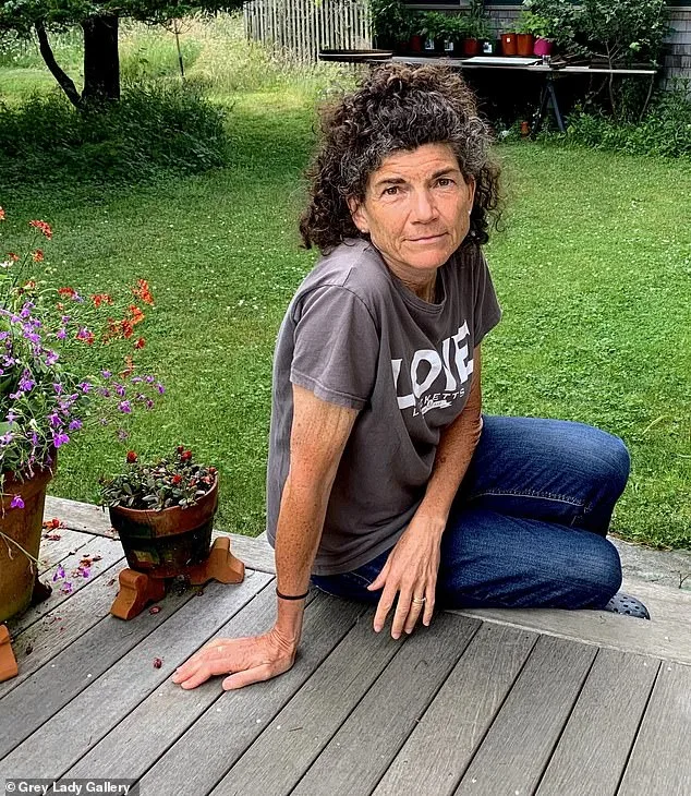 Nantucket Artist Survives Mid-Flight Plane Door Incident on Way to Family Funeral