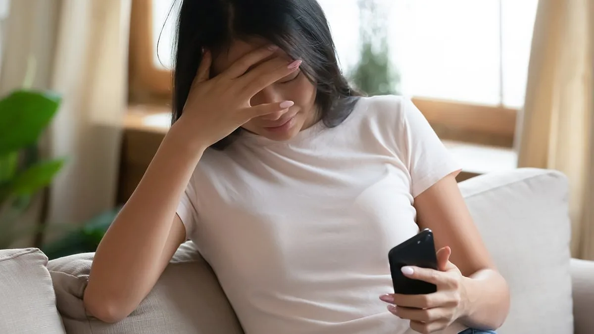 Urgent Warning to 1.8 Billion iPhone Users: Fake Texts Impersonating Apple Pay Scam Siphon Bank Funds