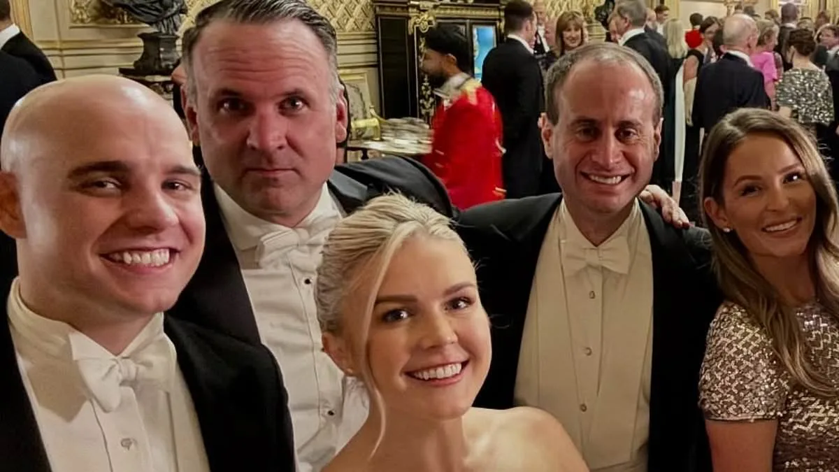 Trump Moves Key Aide to Counter Midterm Challenges as Approval Ratings Dip