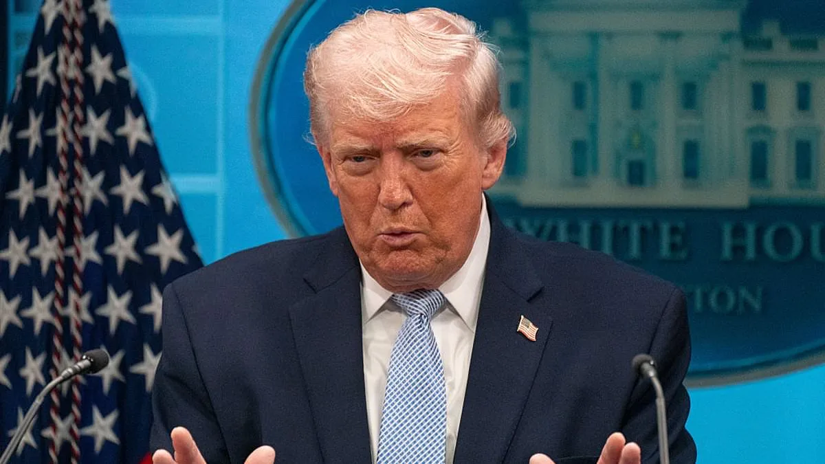 Urgent Closed-Door Meeting: Trump Admin Warns of AI Model Threat to Financial Stability as Banks Convene