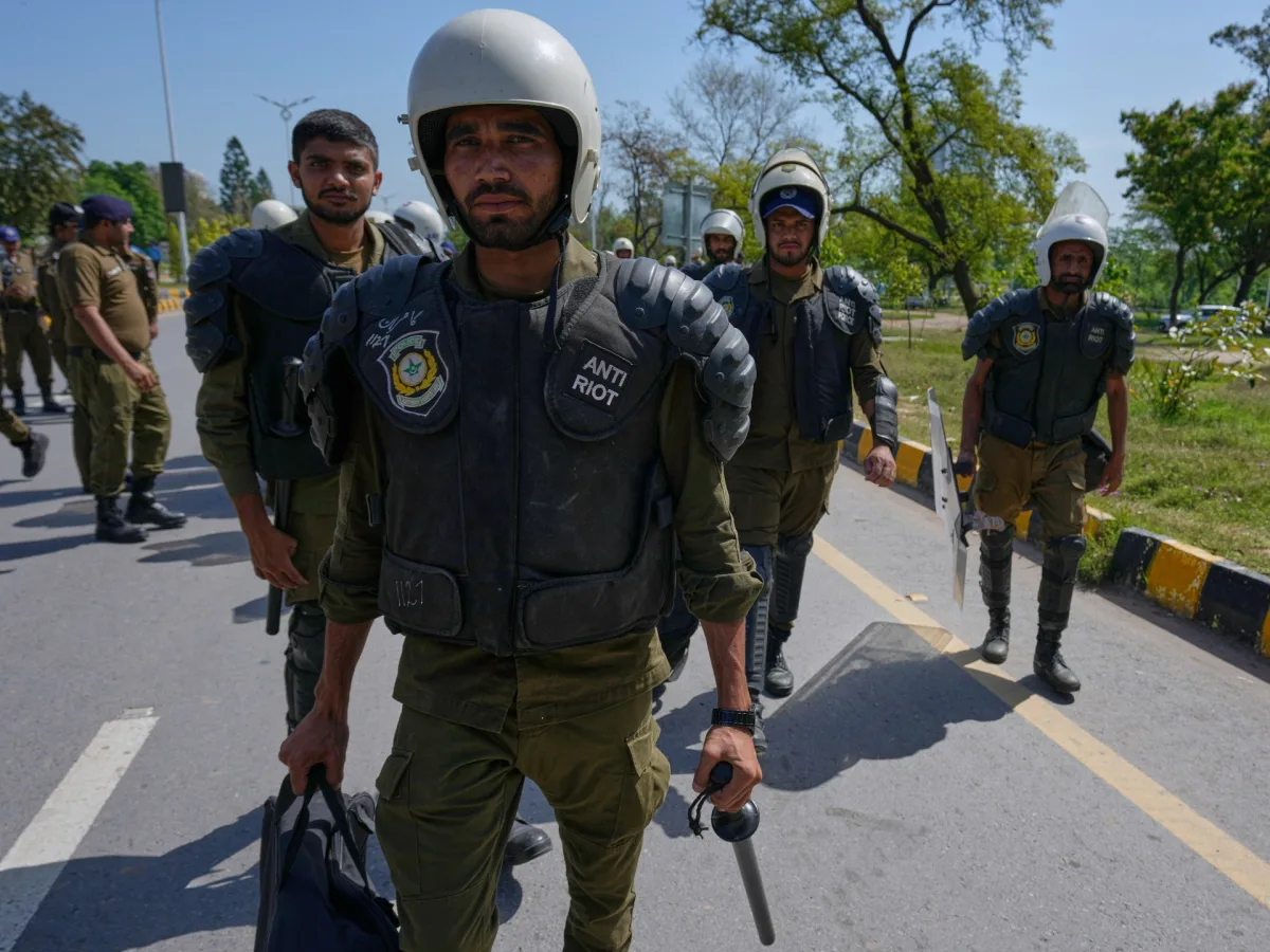 US-Iran Ceasefire Talks Face Setback as Iran Insists on Lebanon Ceasefire and Unfrozen Assets Before Negotiations