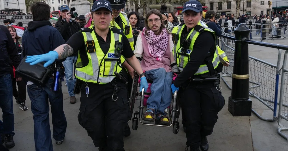 Over 500 Pro-Palestinian Protesters Arrested in Trafalgar Square as UK Government Labels Group as 'Terrorist