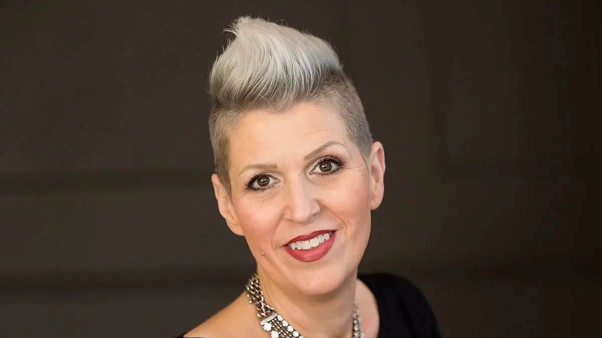 Silent Harbinger: How a Cherished Jacket Foreshadowed Heather Von St James's Deadly Illness