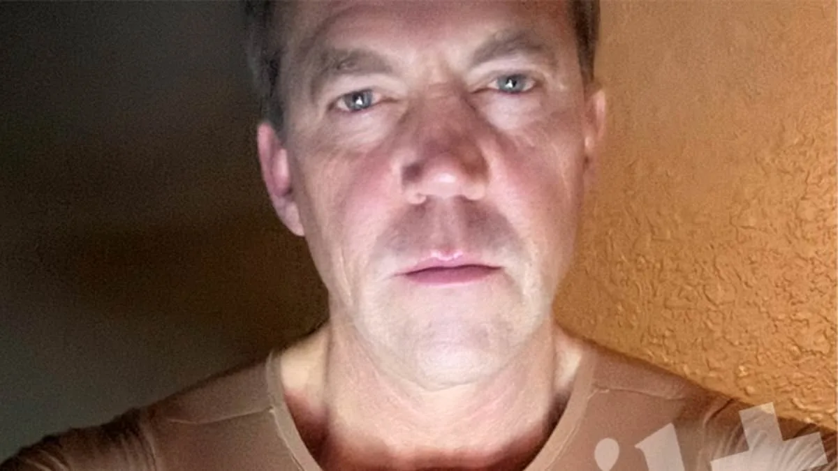 South Dakota Governor's Husband Allegedly Abandons Controversial Sex Rehab Program Amid Bimbofication Allegations, Raising National Security Questions