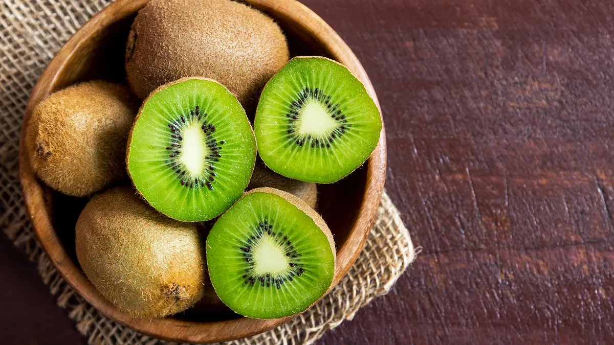 Kiwis: From Grocery Aisle Oddity to Nutritional Powerhouse
