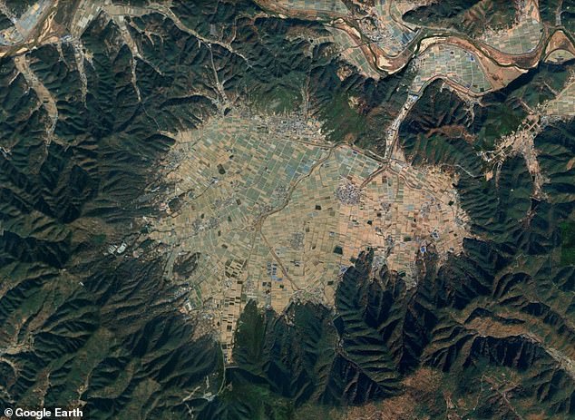Ancient Korean Crater Holds Alien Material and Earliest Life Evidence