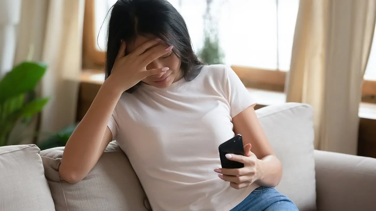 Pennsylvania Woman Warns iPhone Users After Losing $24,000 to Apple Scam